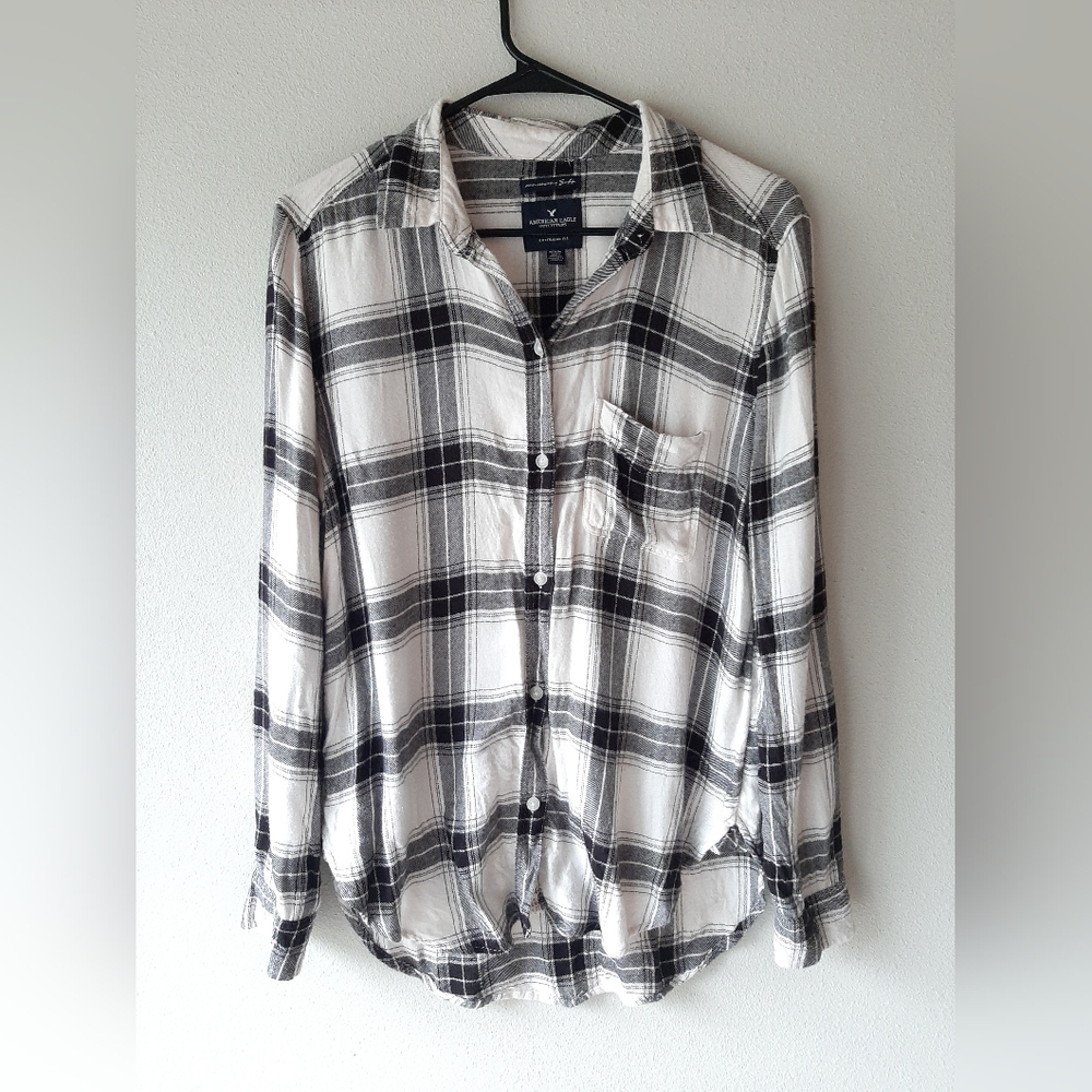American Eagle Womens Boyfriend Fit Plaid